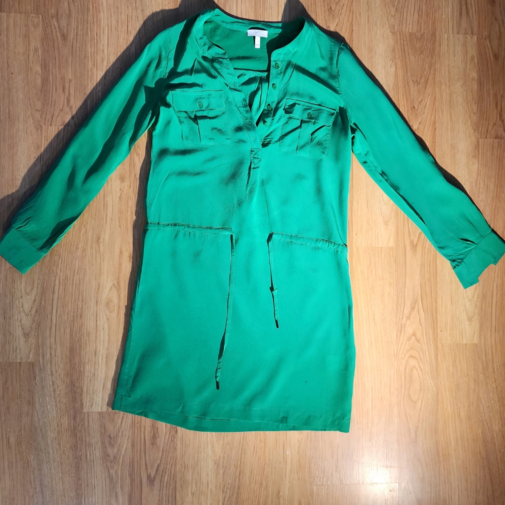 Green Button-Up Dress - Picture 3 of 9